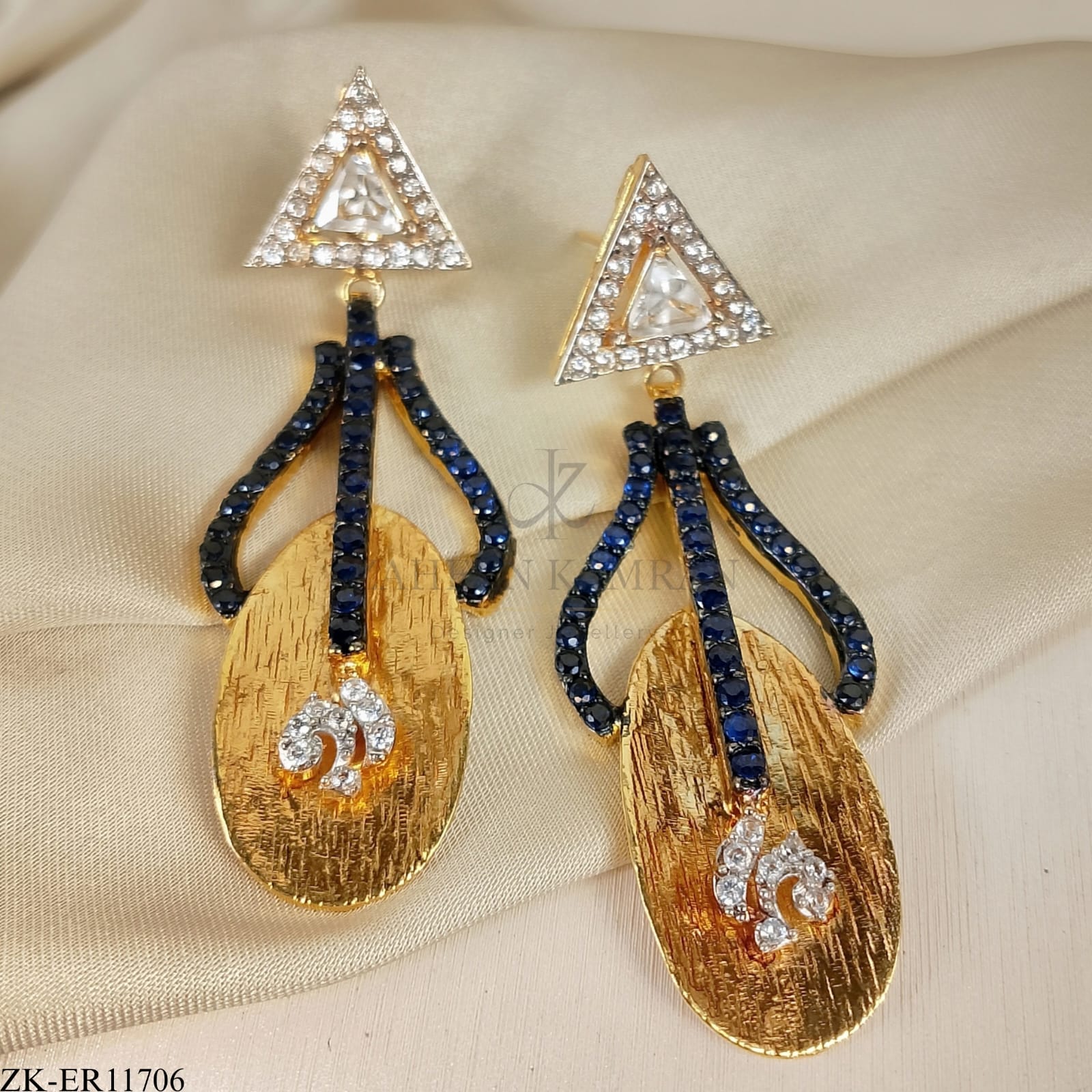 SAPPHIRE EARRINGS