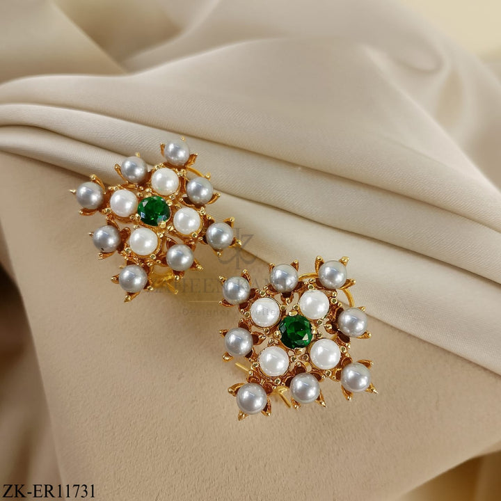 EMERALD EARRINGS