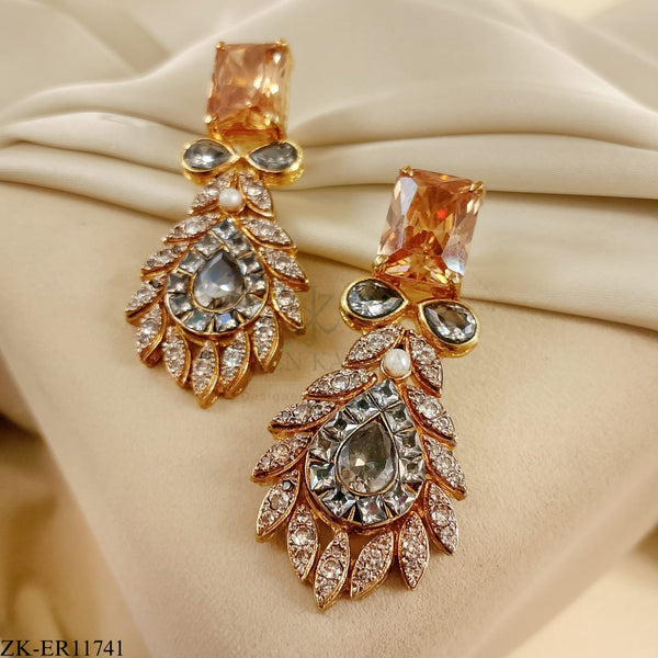 CHAMPAGNE EARRINGS