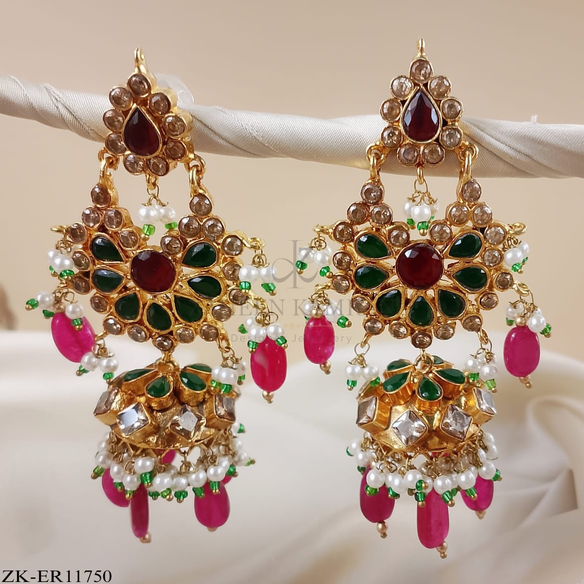 EMERALD EARRINGS