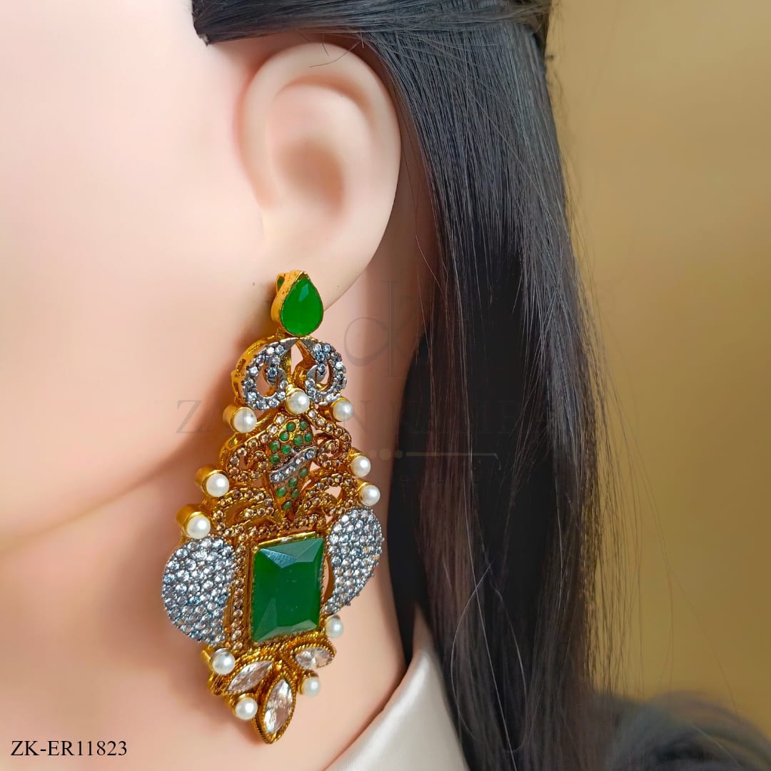 EMERALD EARRINGS