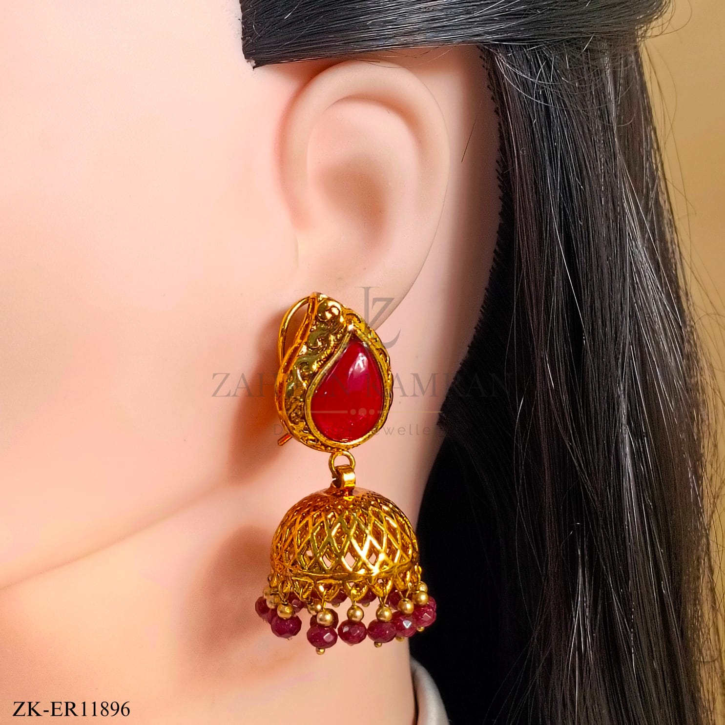 GARNET EARRINGS