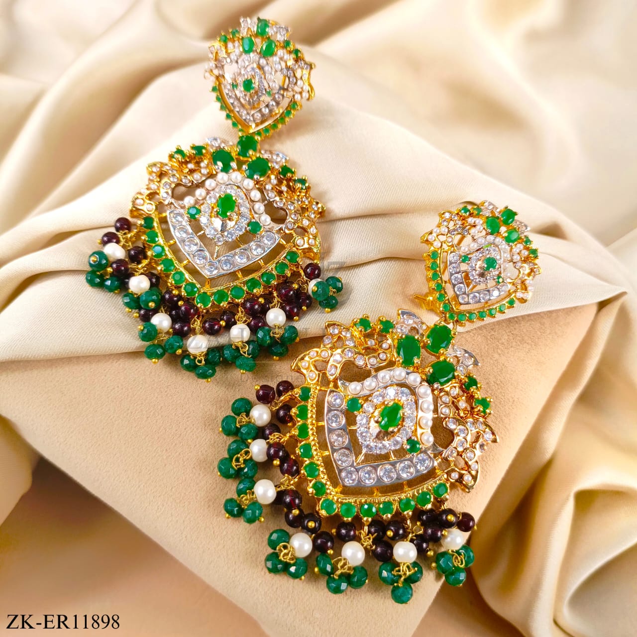 EMERALD EARRINGS