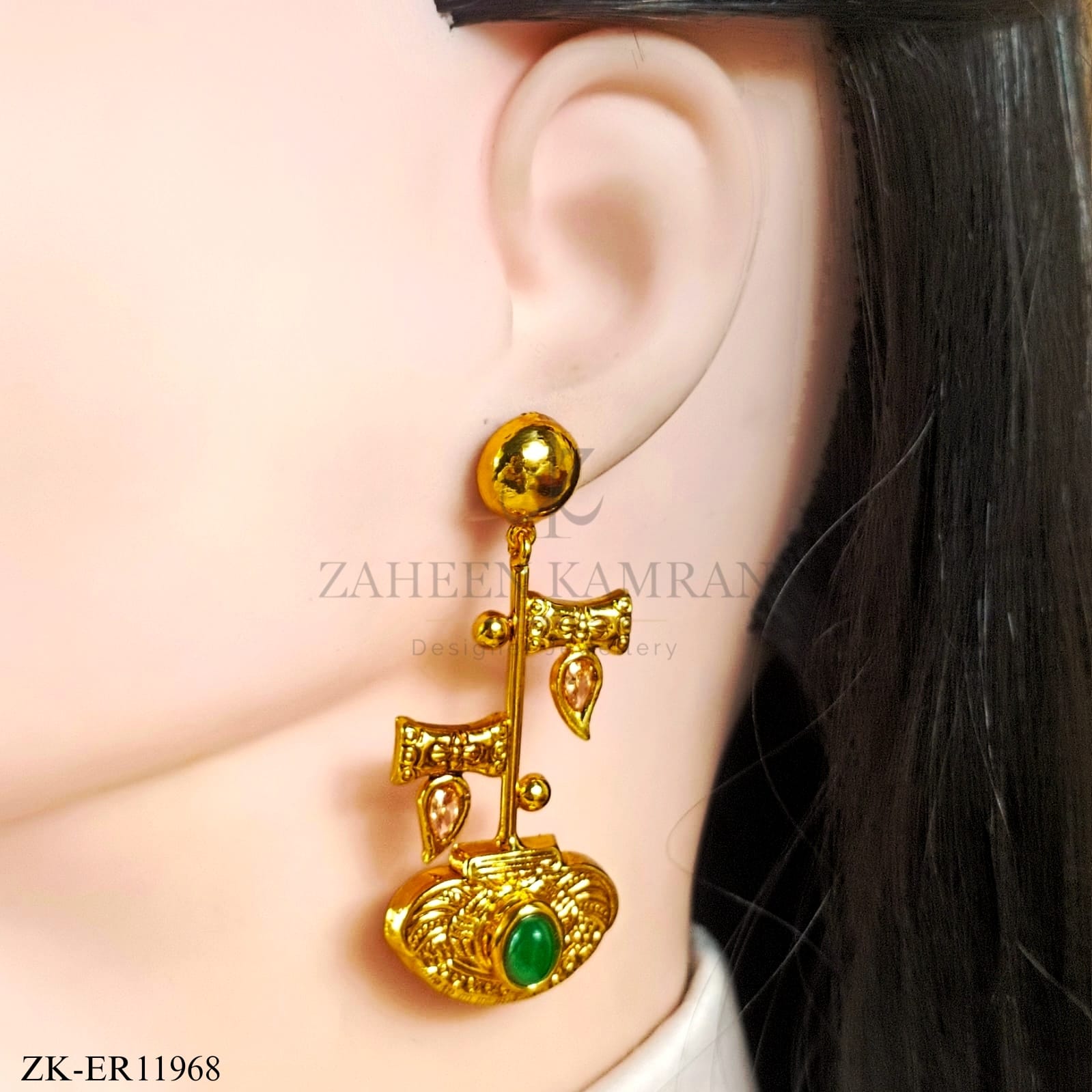 EMERALD EARRINGS