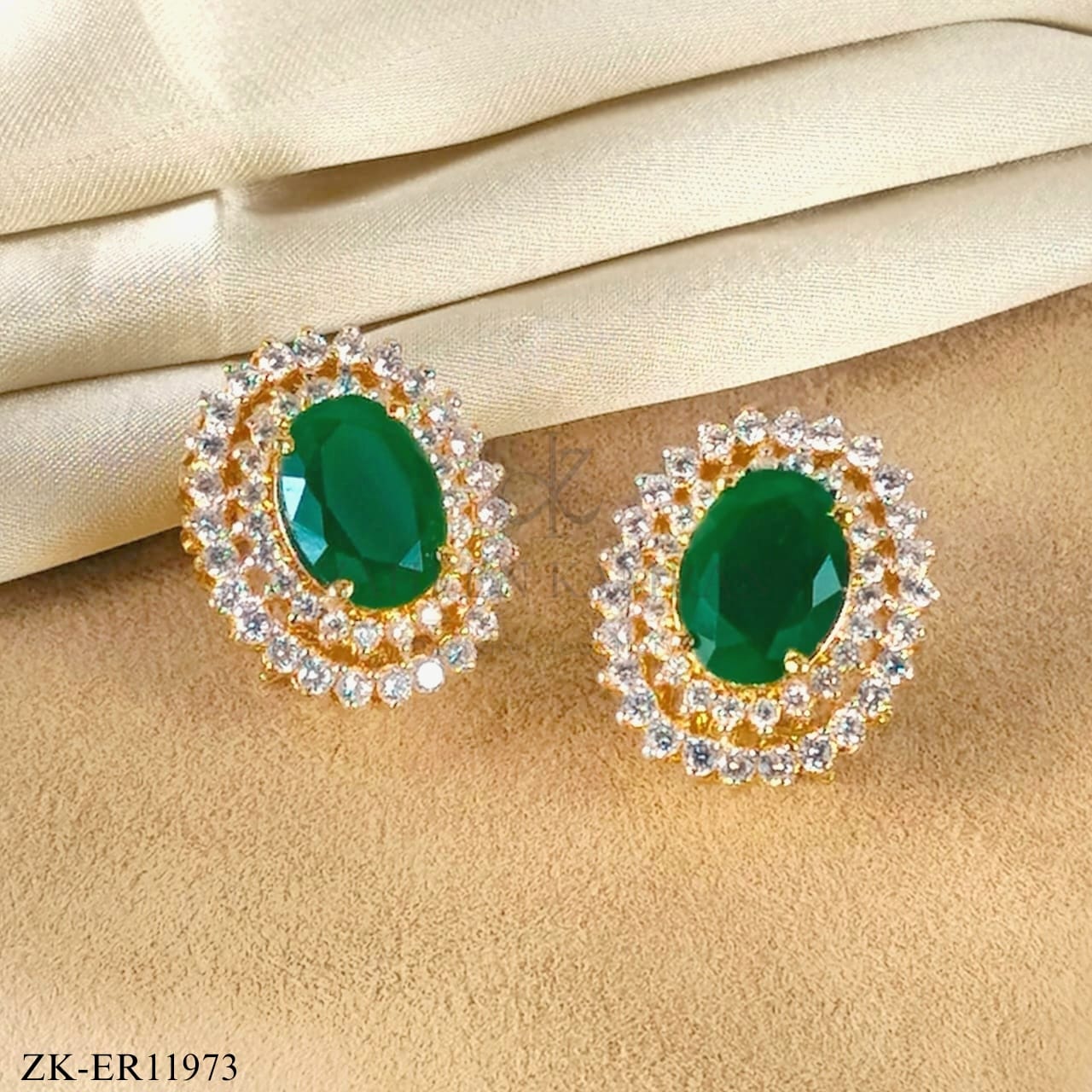 EMERALD EARRINGS
