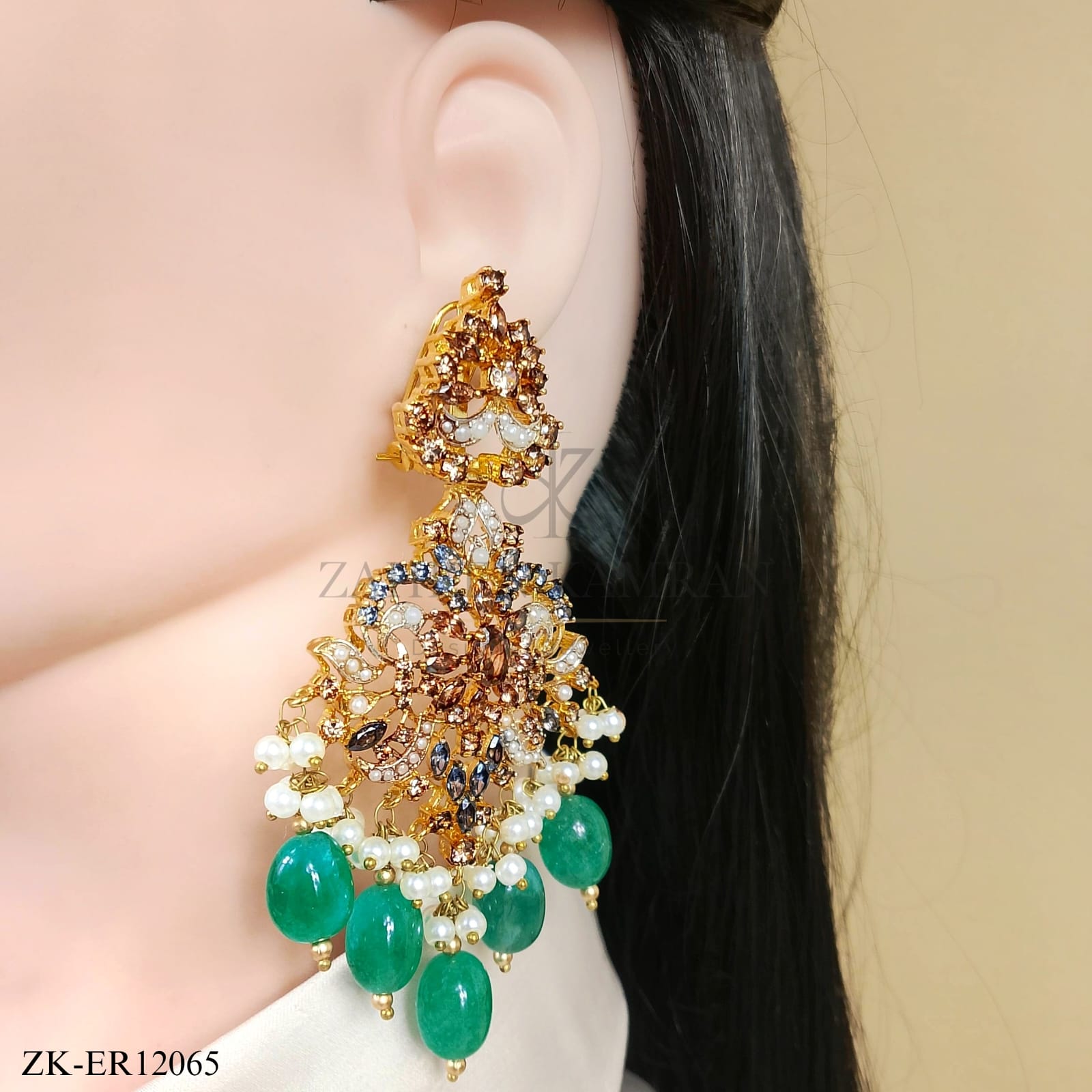 EMERALD EARRINGS