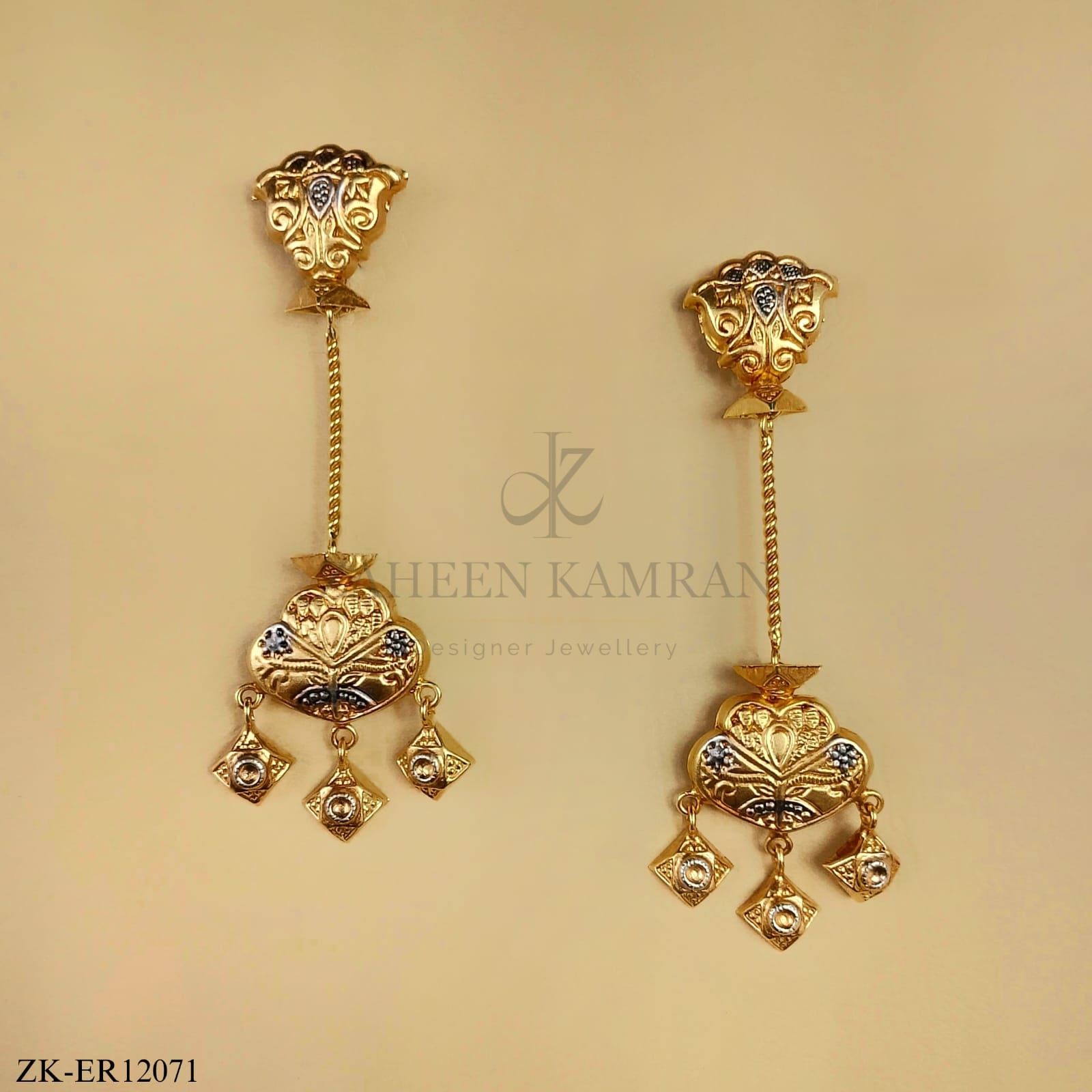 GOLDEN LONG EARRINGS