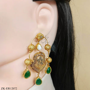 EMERALD EARRINGS