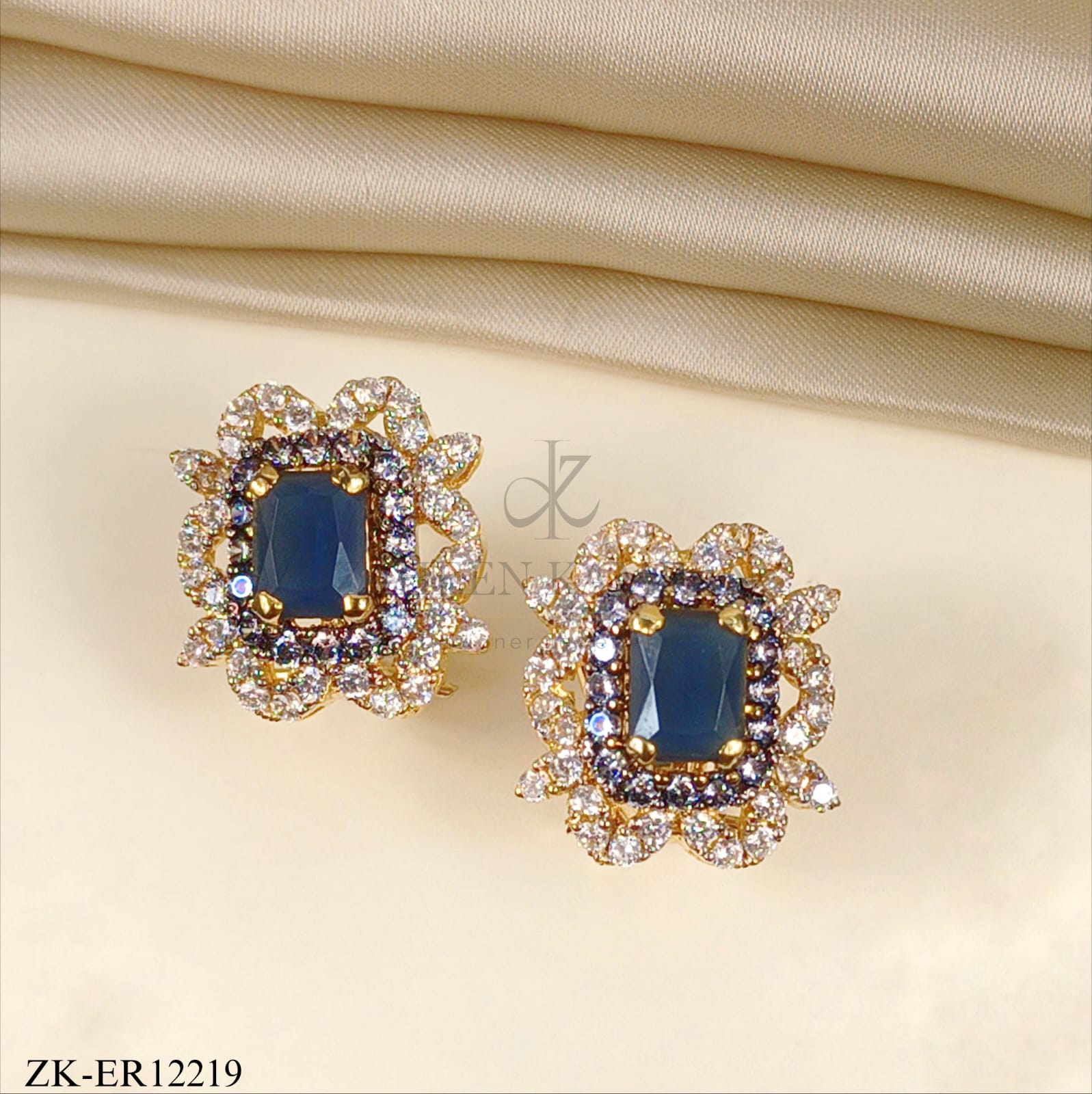 SAPPHIRE EARRINGS