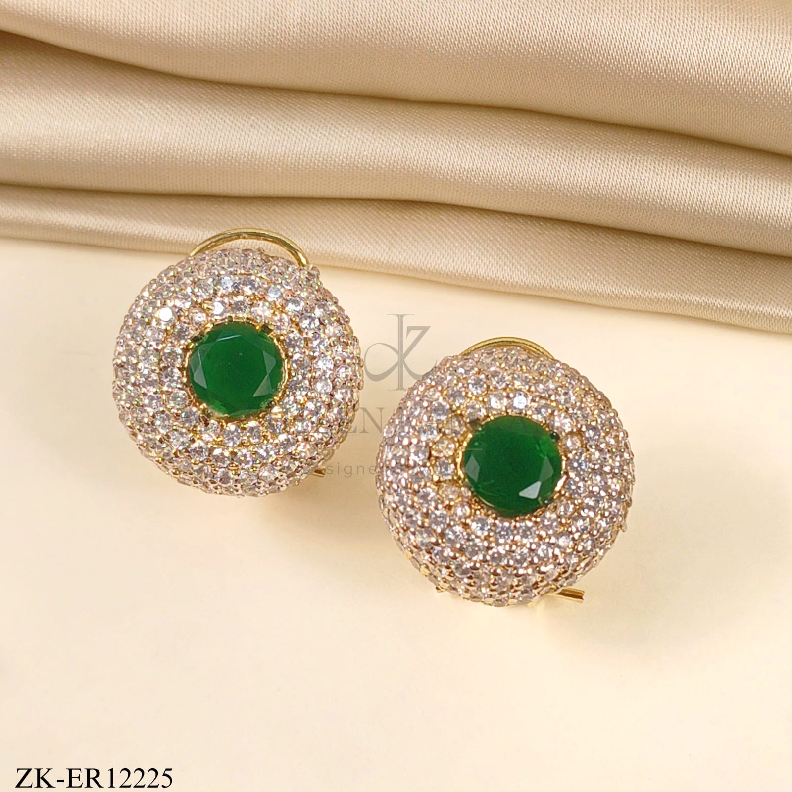 EMERALD EARRINGS