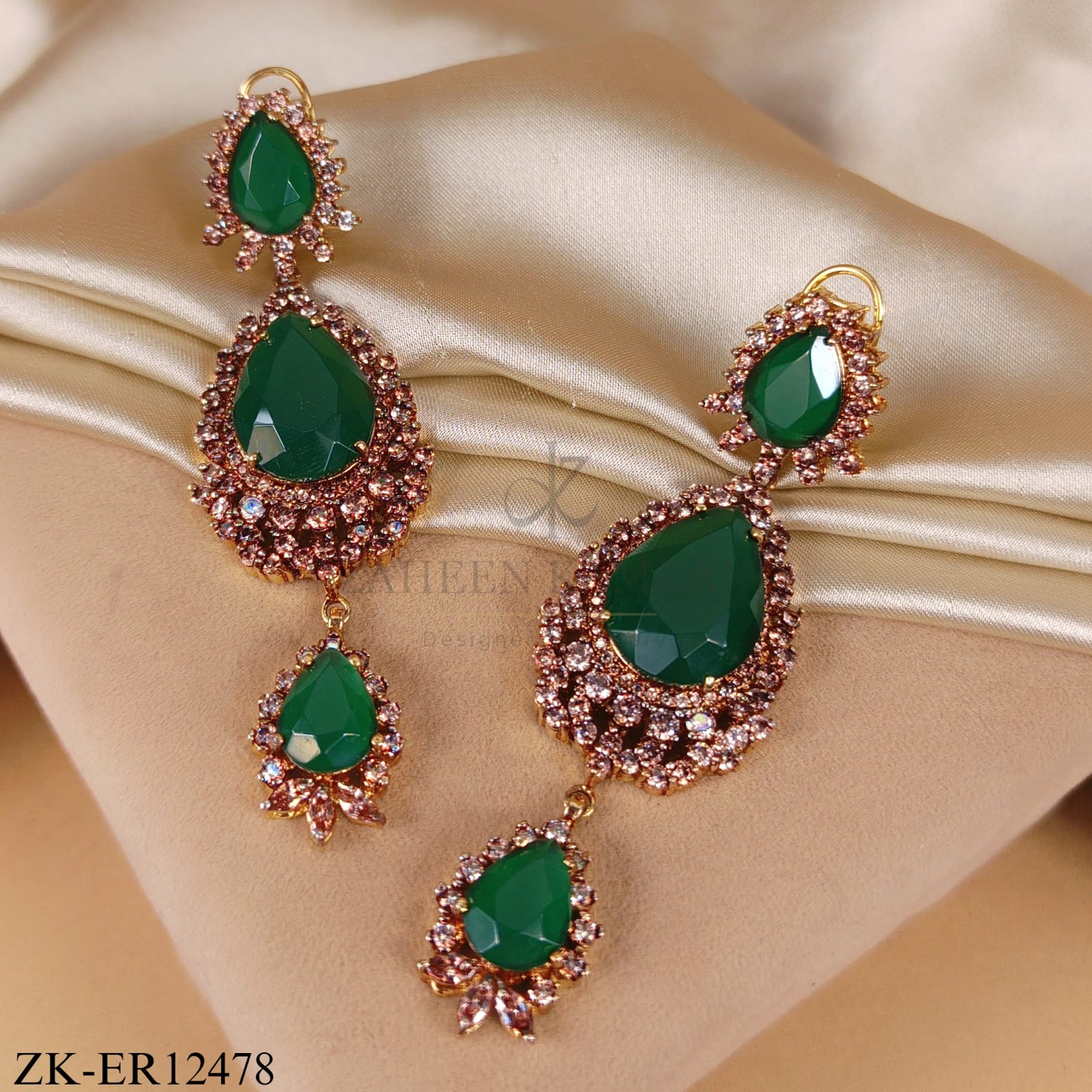 ANTIQUE TRIPLE DROP EMERALD EARRINGS