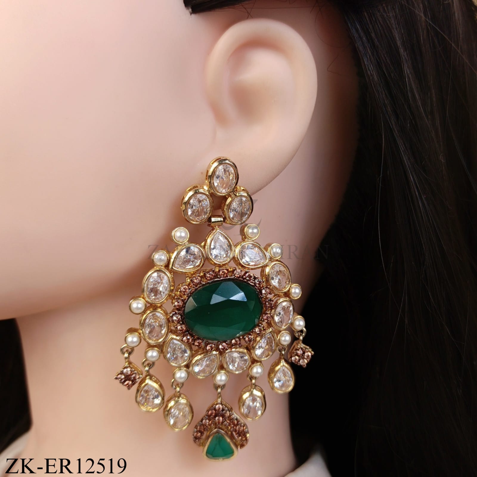EMERALD CHANDELIER EARRINGS