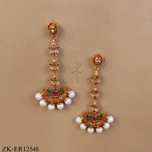 FLORAL CHAIN WITH EMERALD EARRINGS
