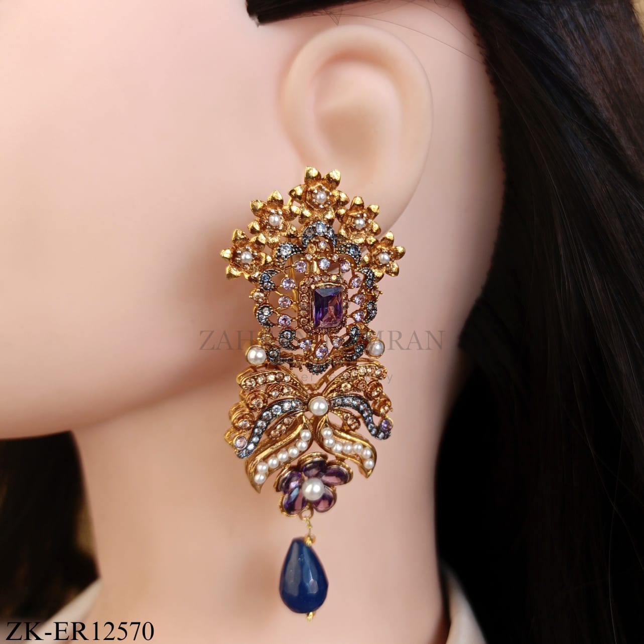 AMETHYST FLORAL MOTIF EARRINGS