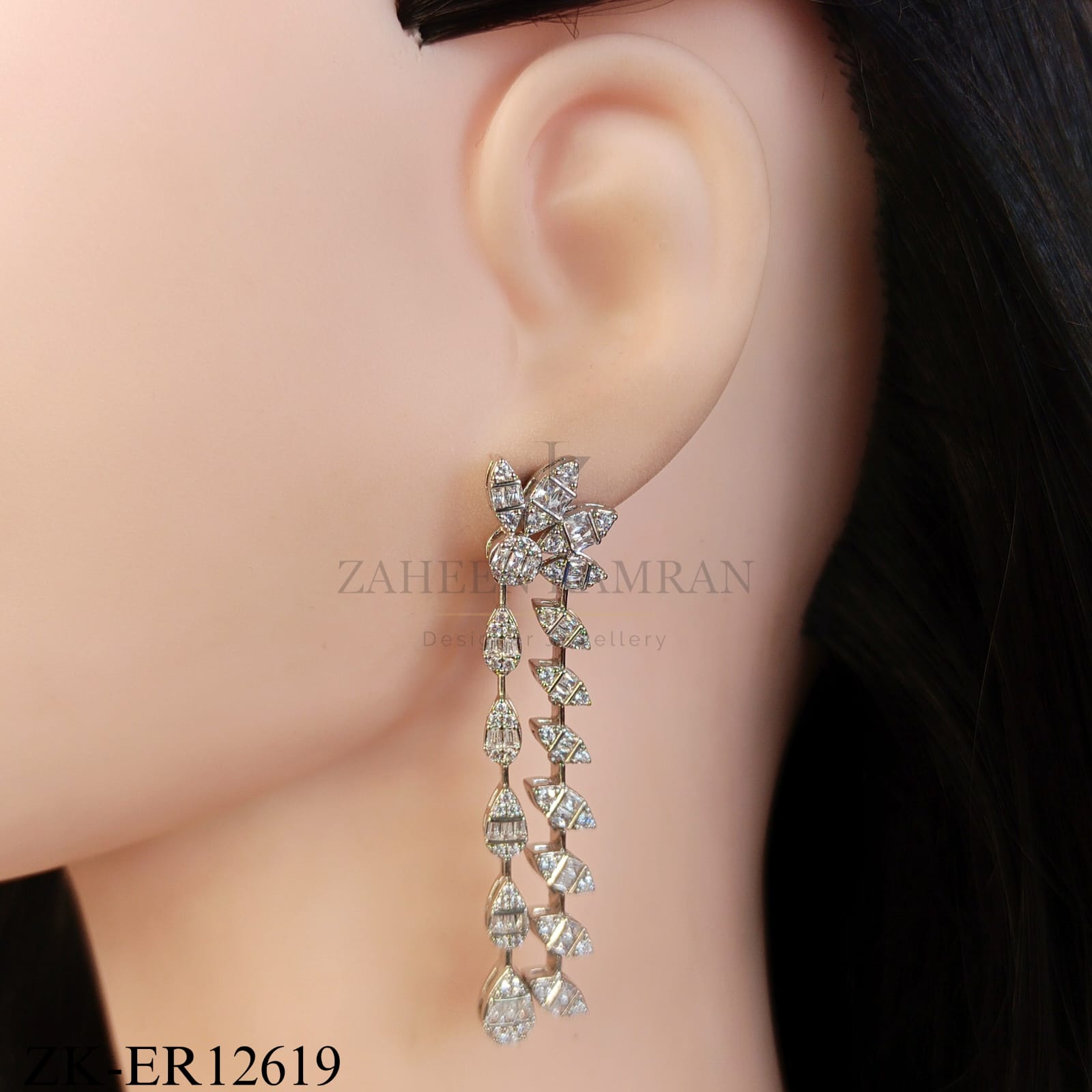 LONG LEAF-INSPIRED SILVER EARRINGS