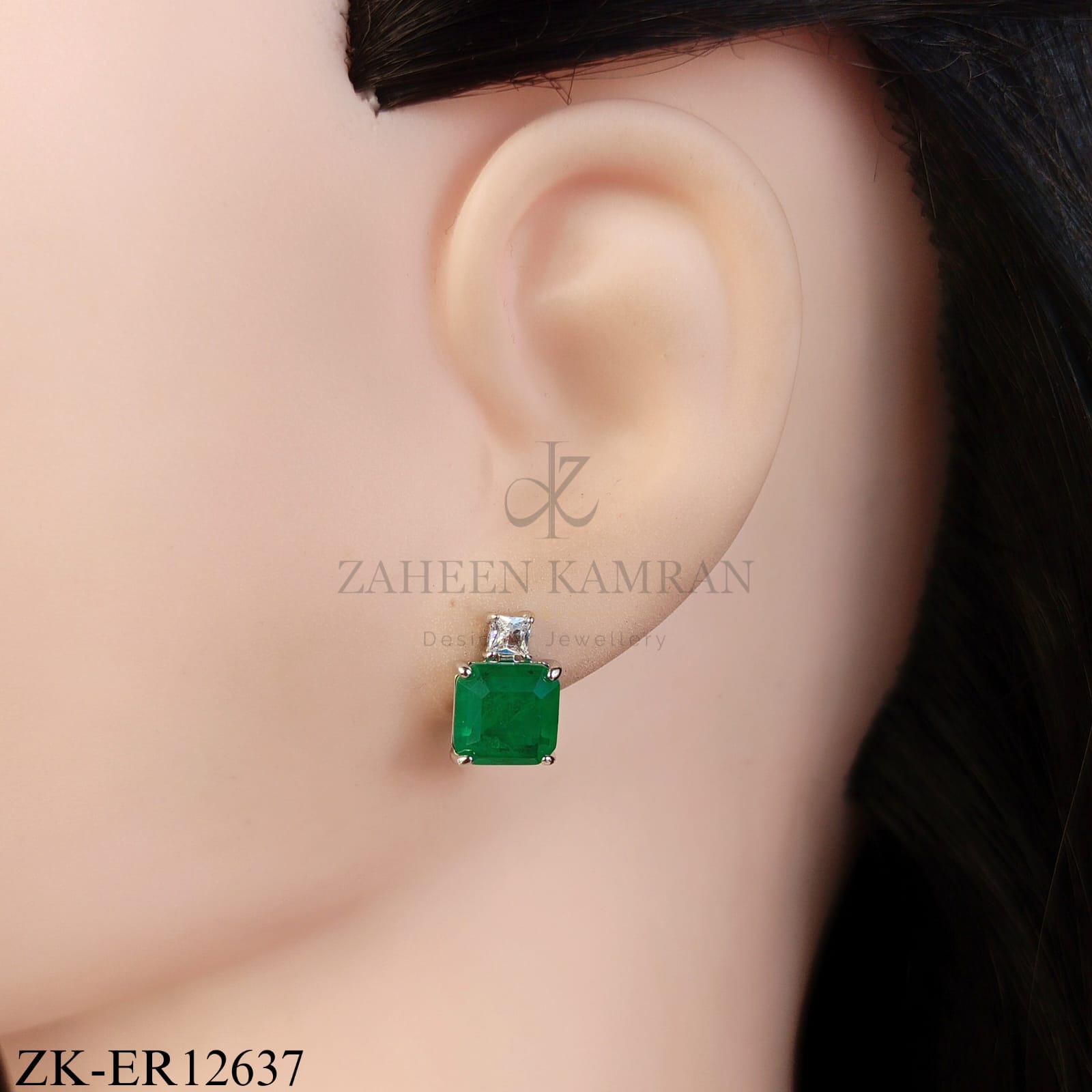 EMERALD SQUARE EARRINGS