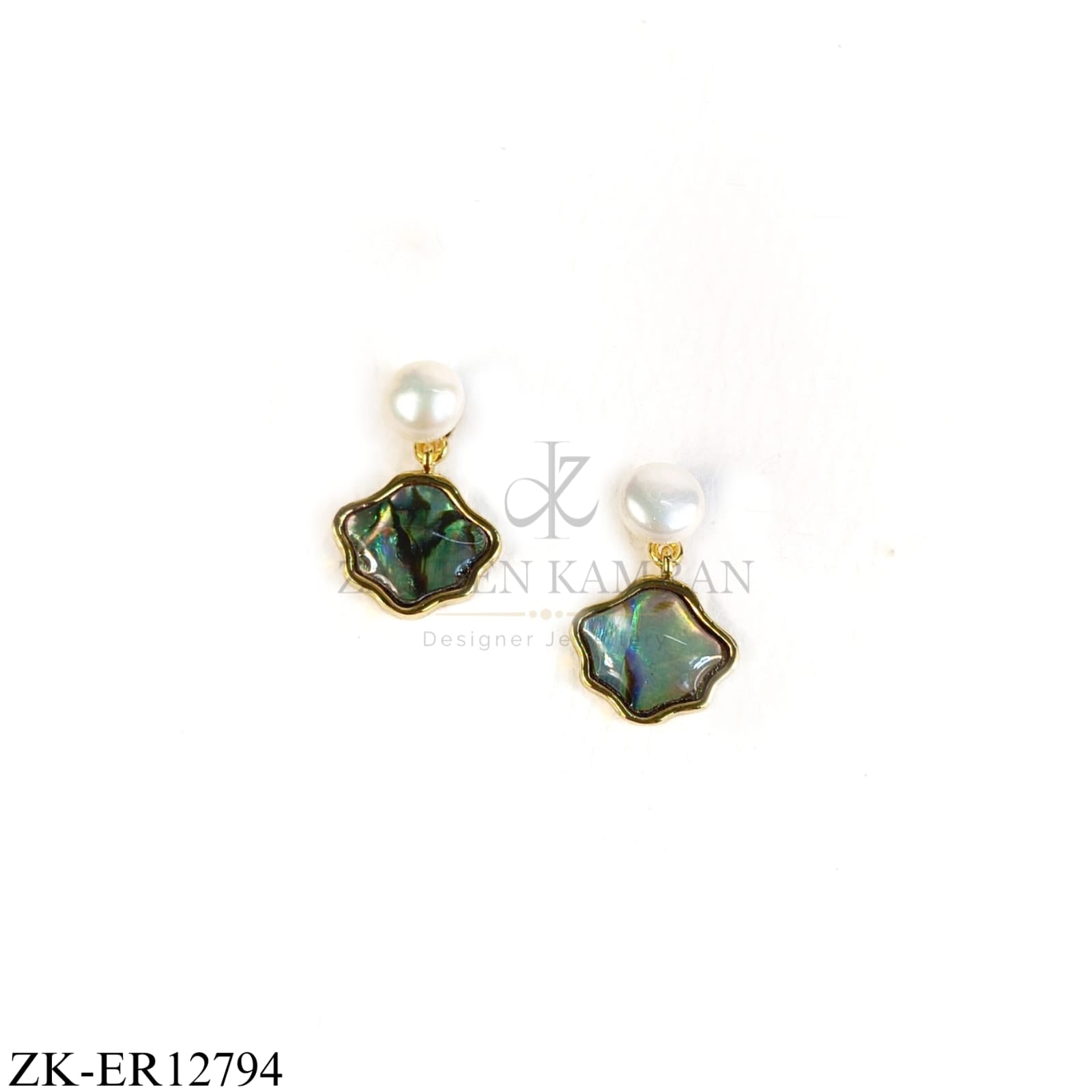 SEA GREEN SHELL EARRINGS