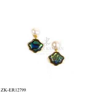 GOLD SHELL PEARL TOP EARRINGS
