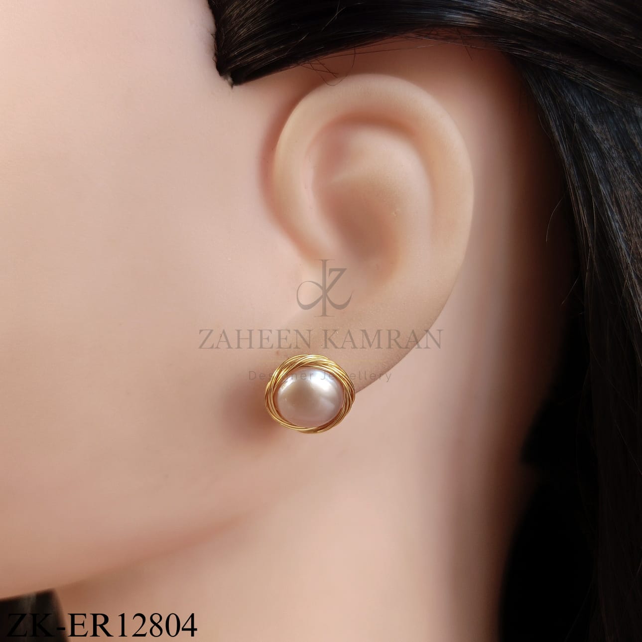 GOLD ROUND SOFT PINK EARRINGS