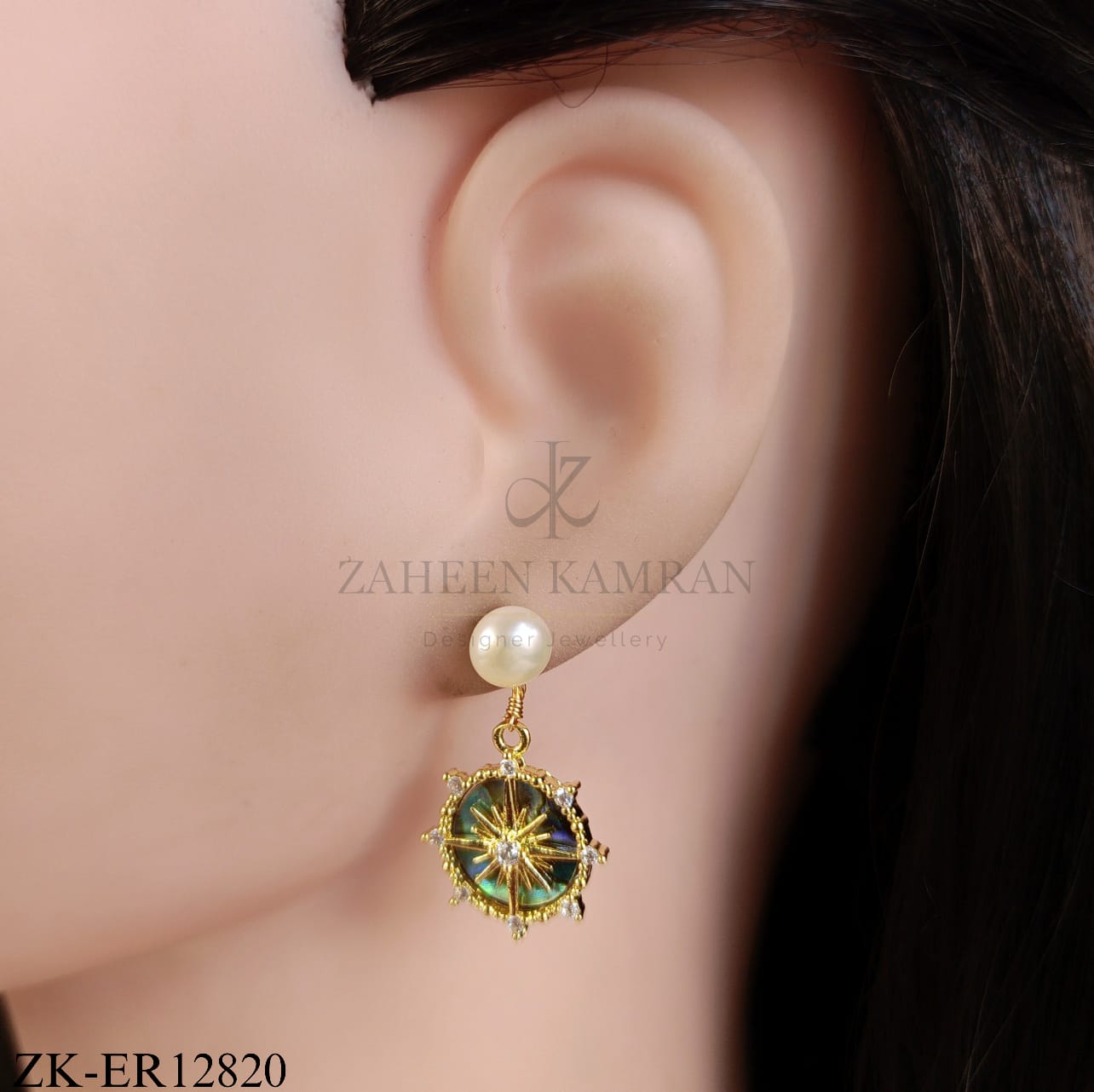GOLDEN ROUND SHELL BASE EARRINGS