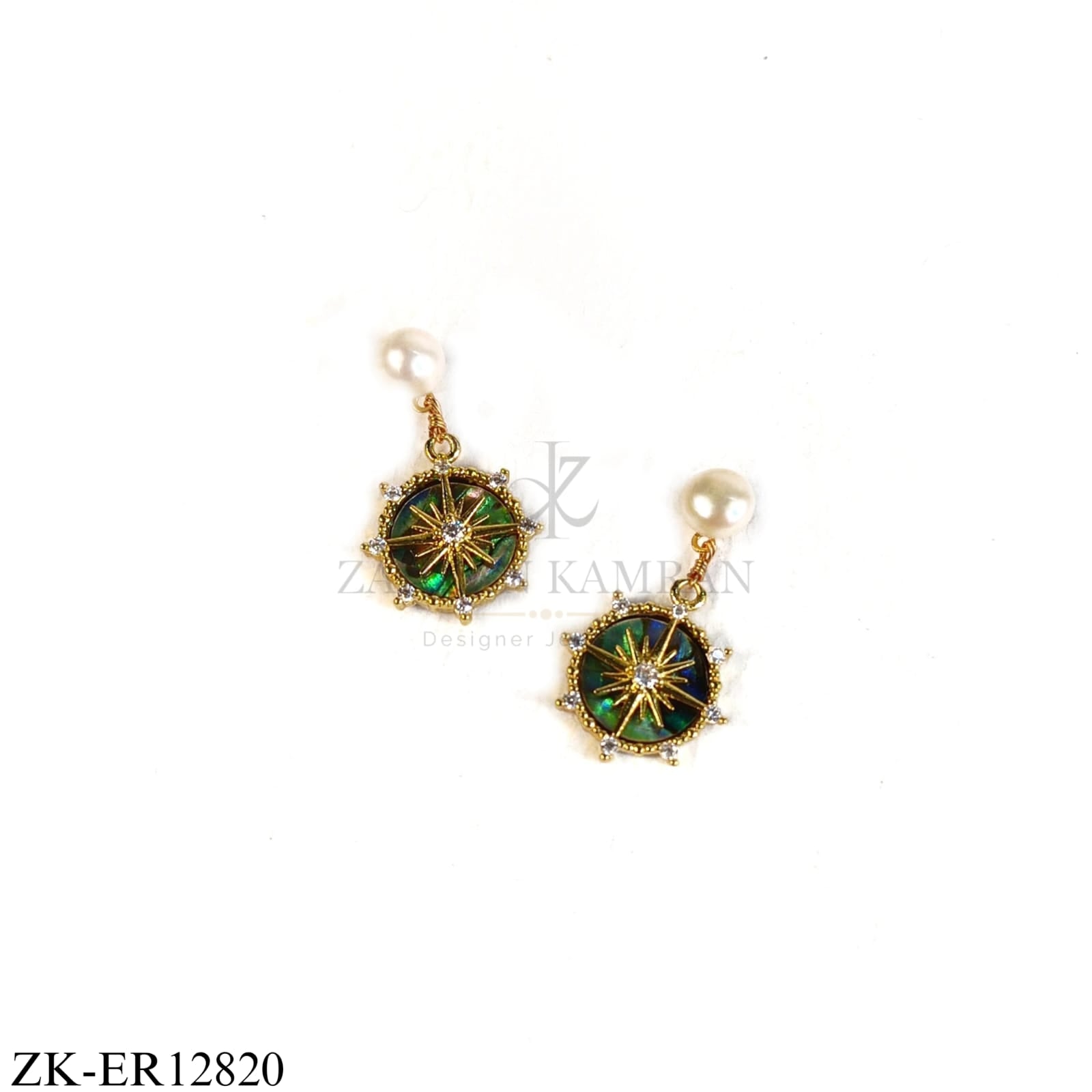 GOLDEN ROUND SHELL BASE EARRINGS