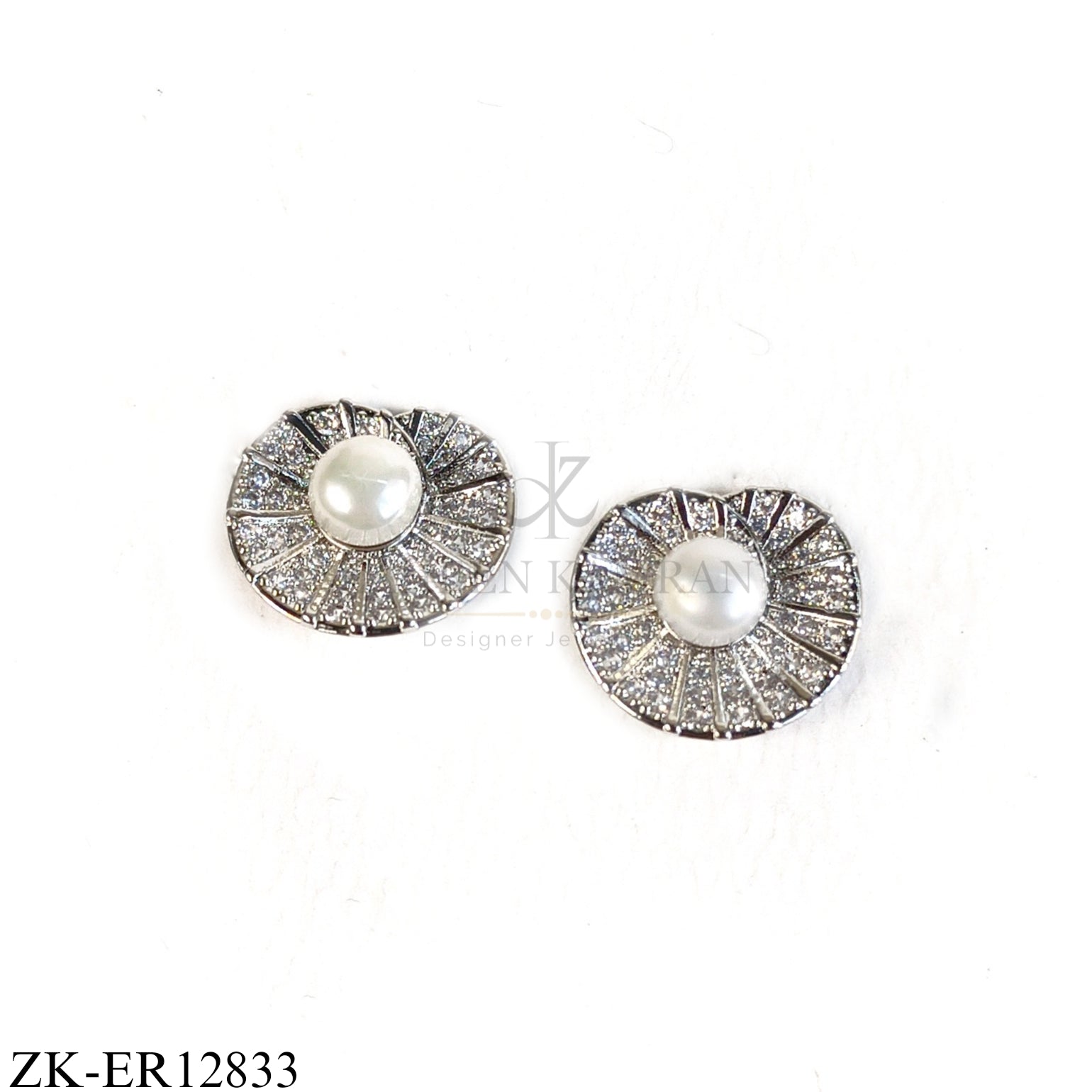 SILVER ROUND HALO PEARL CENTRE EARRINGS