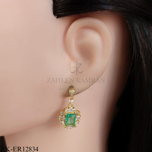 GOLD TONE EMERALD KUNDAN EARRINGS