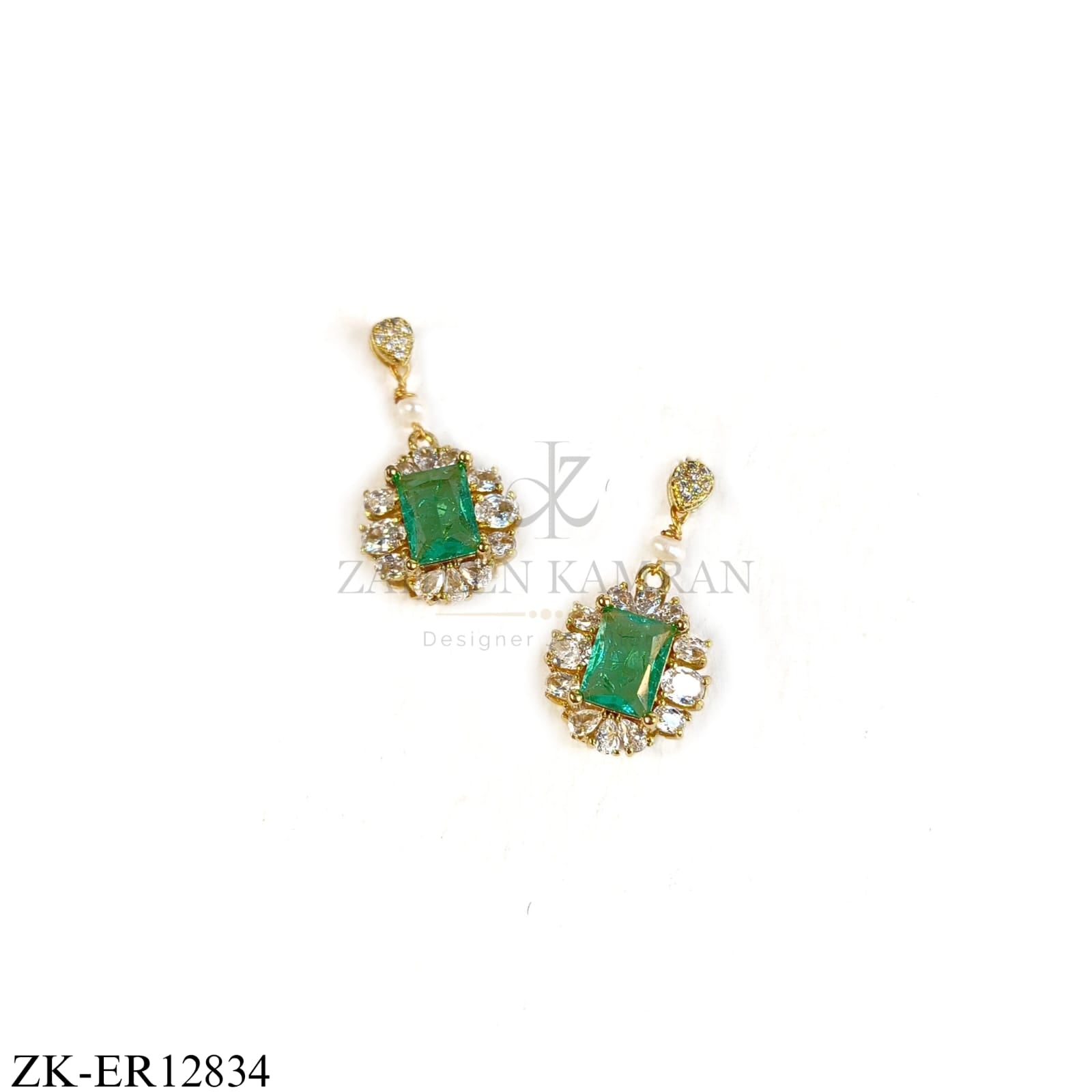 GOLD TONE EMERALD KUNDAN EARRINGS