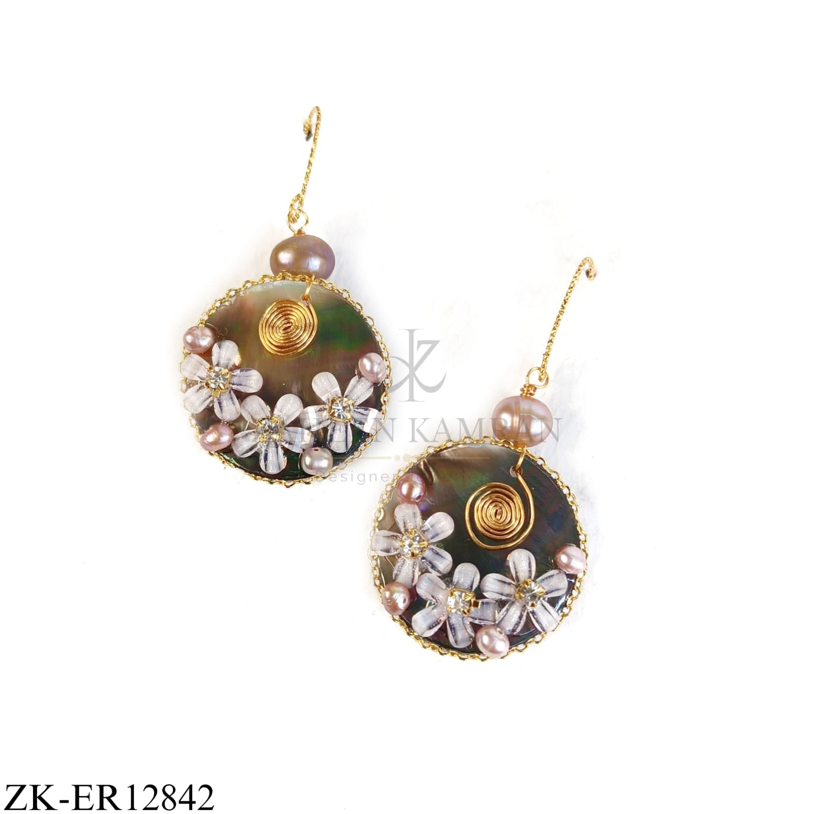 ROUND SHELL BASE FLORAL EARRINGS