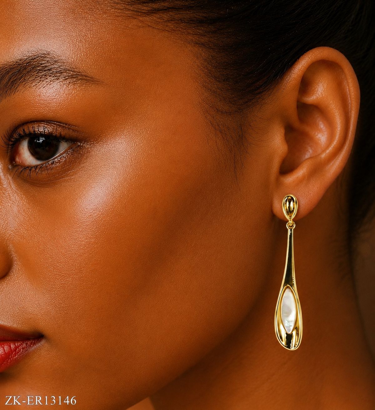 PEARL INLAY EARRINGS