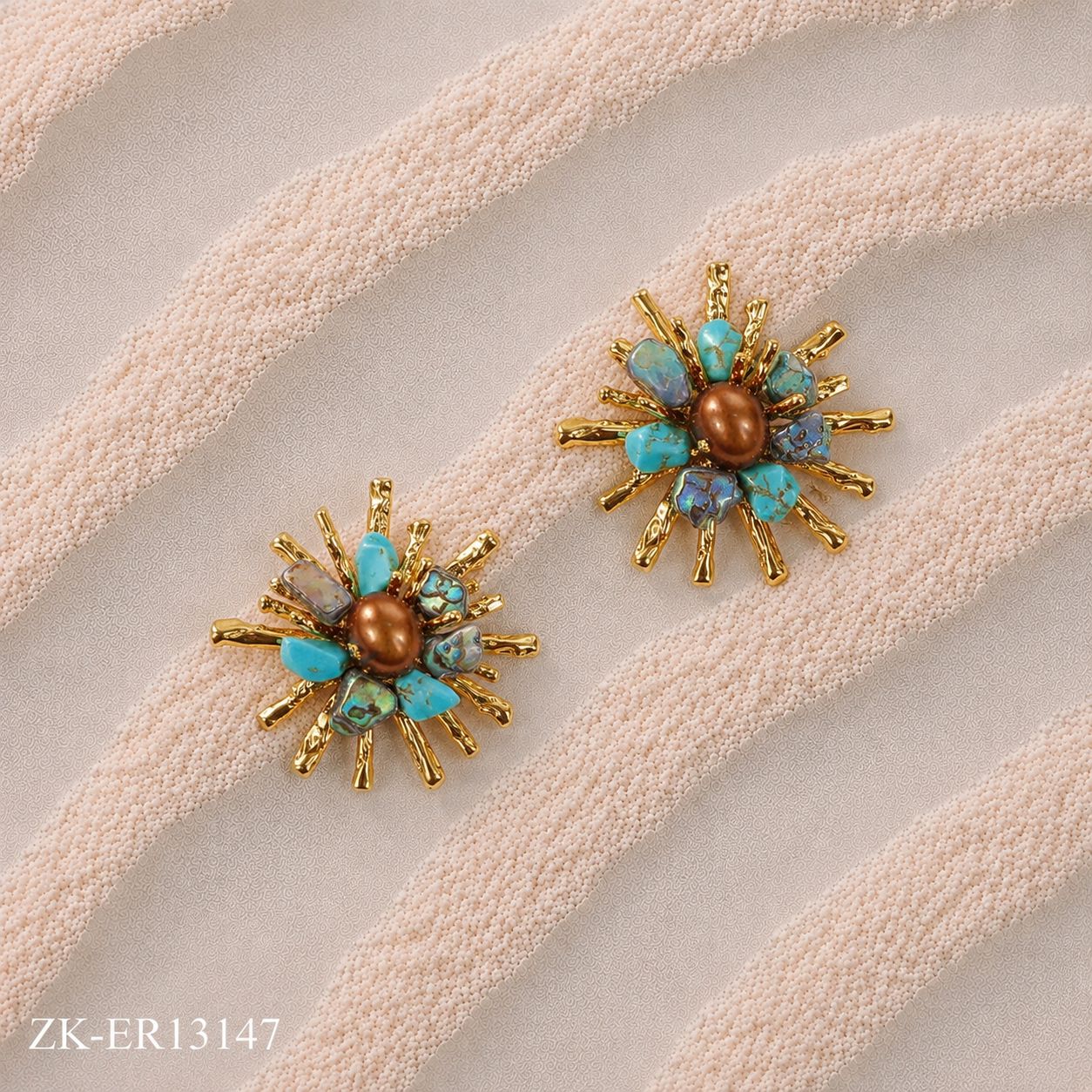 MULTI SPIKES EARRINGS