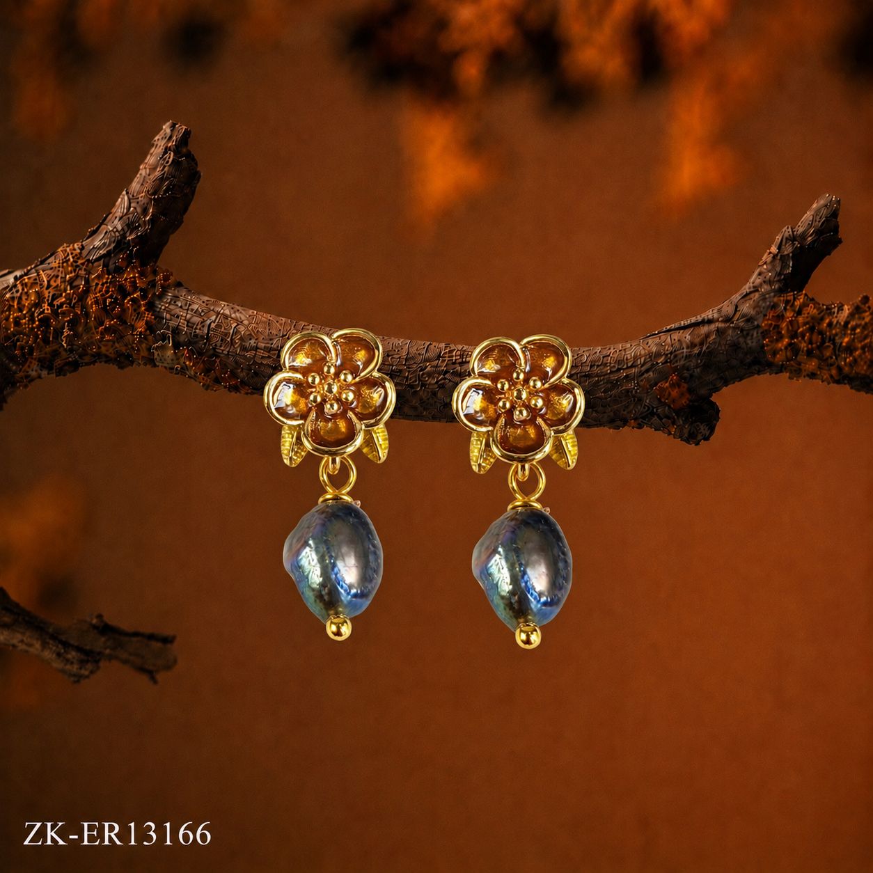 FLORAL TOP EARRINGS