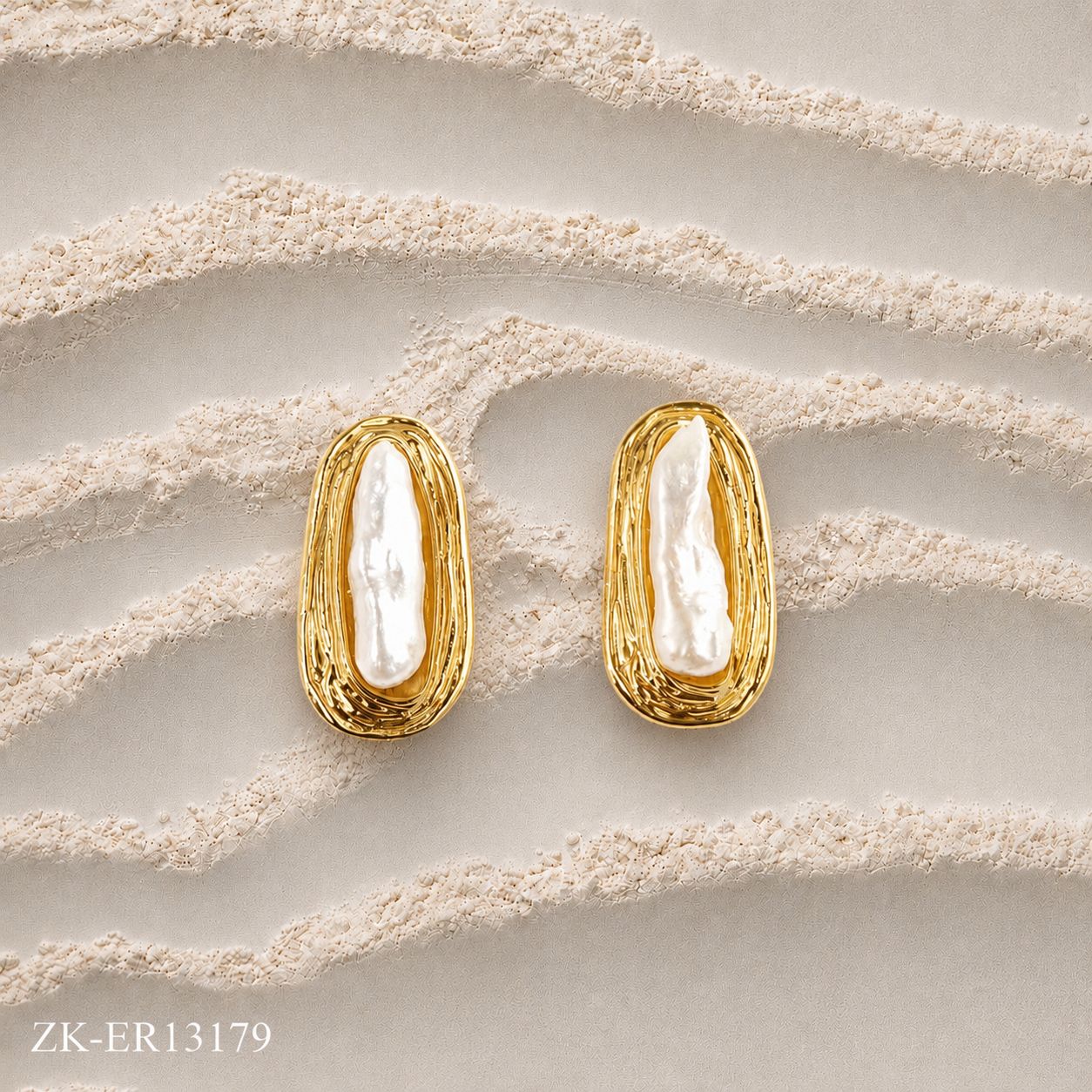 WHITE BAROQUE EARRINGS