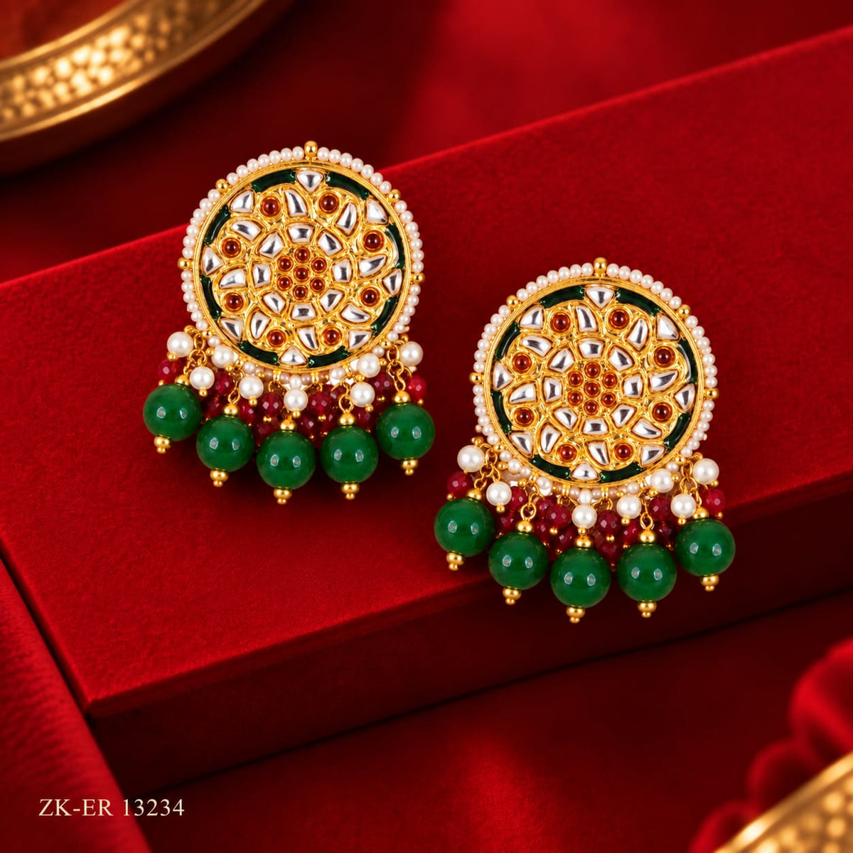 EMERALD ROUND EARRINGS
