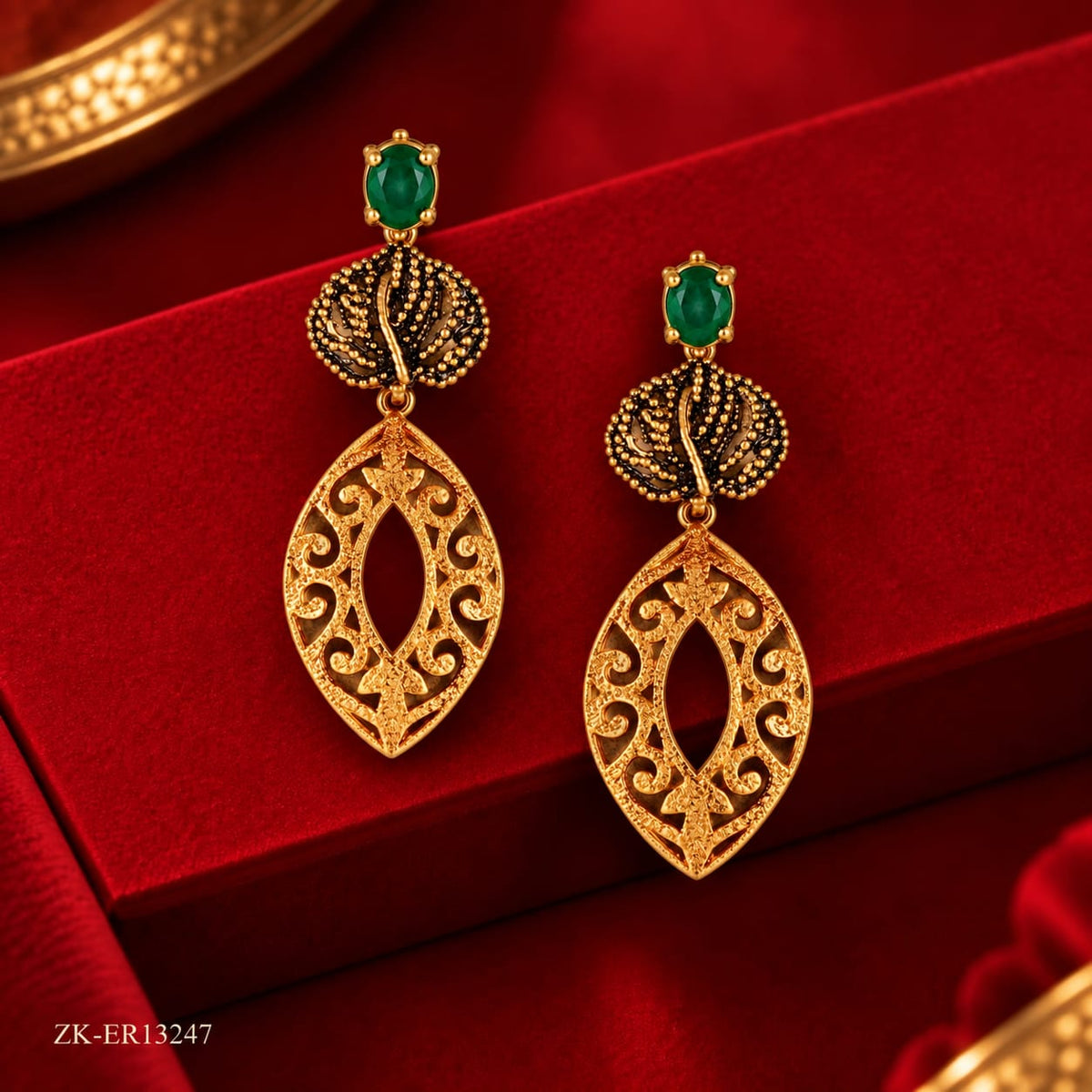 ANTIQUE EMERALD EARRINGS