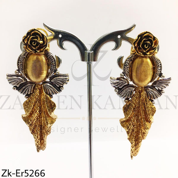 Gold leaf earrings