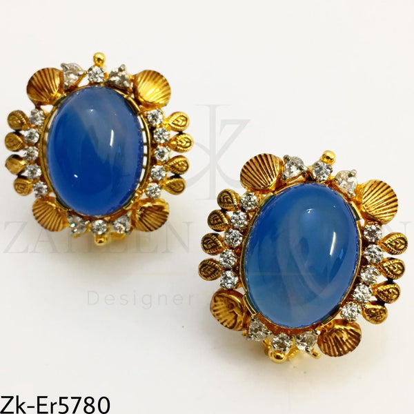 Sapphire golden studs