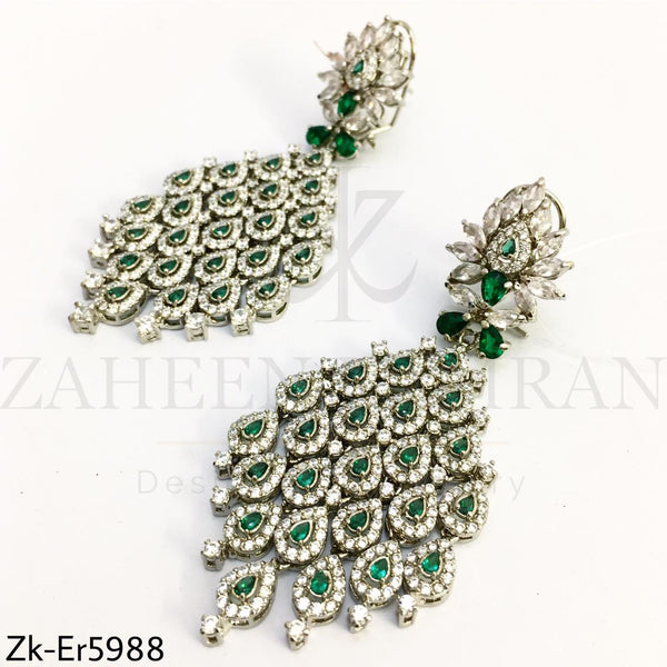 Emerald silver earrings