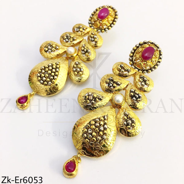 Golden textured earrings