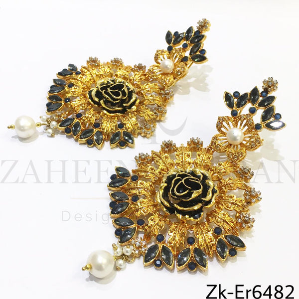 Floral chunky earrings