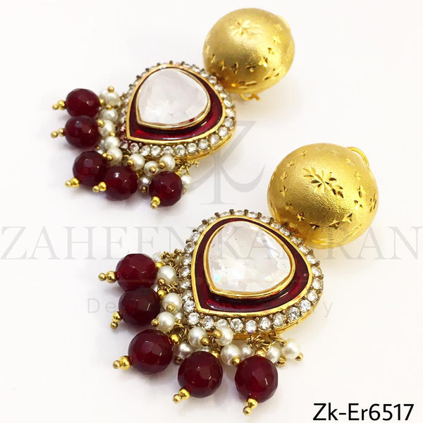 Stylish earrings