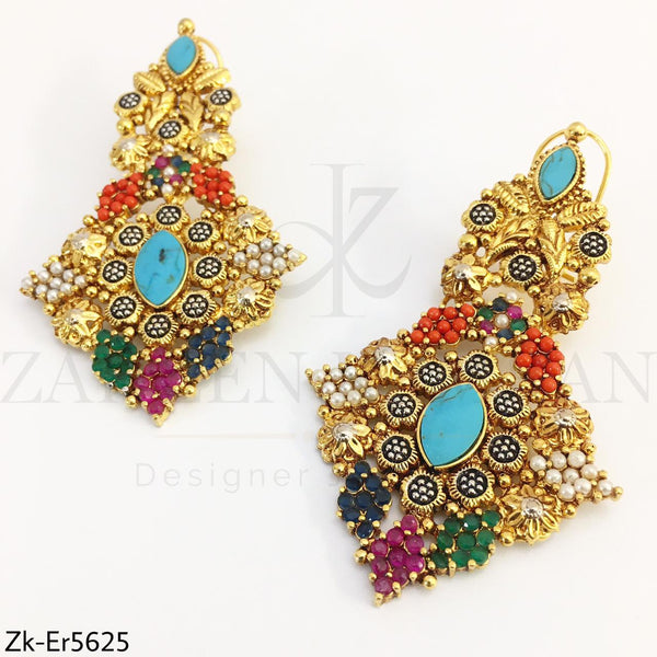 Noratan golden earrings