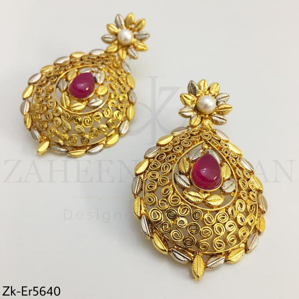 Gold flower bliss earrings