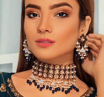 Chunky Choker with Blue beads