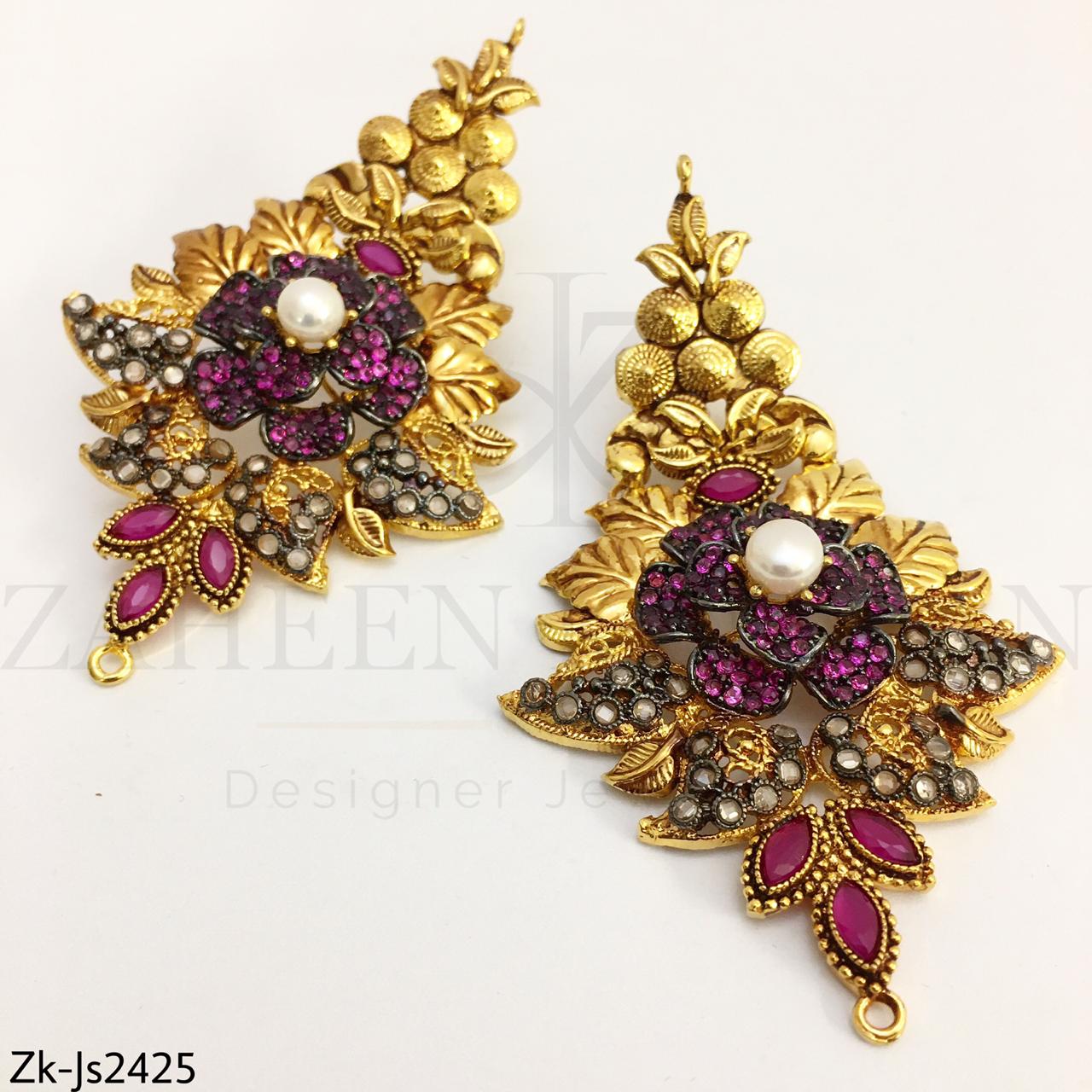 Floral gold ruby set