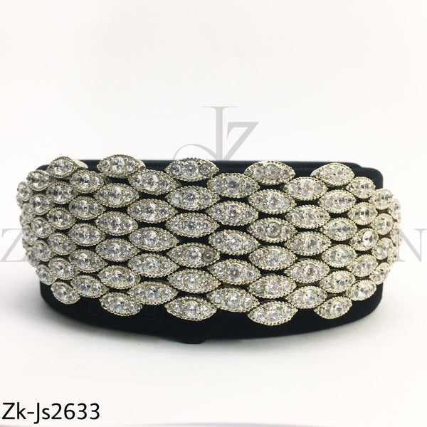 Diamond style Zirconian set