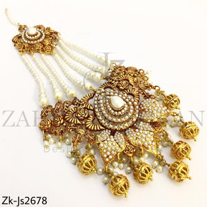 Antique pearls set