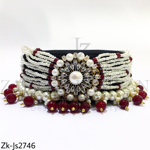Handcrafted choker set