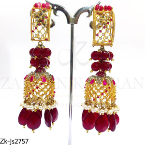 Cutwork detailed set