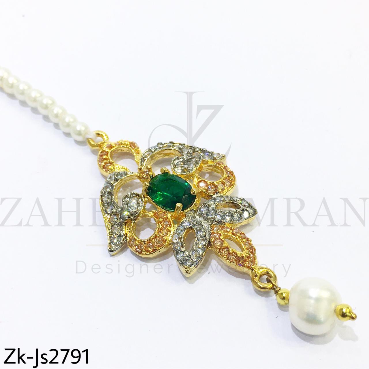 Emeralds sleek set